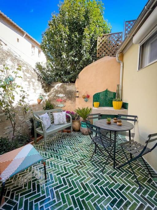 Petit Patio - 2 Chambres - Centre Ville - Climatisation Cassis Exterior photo